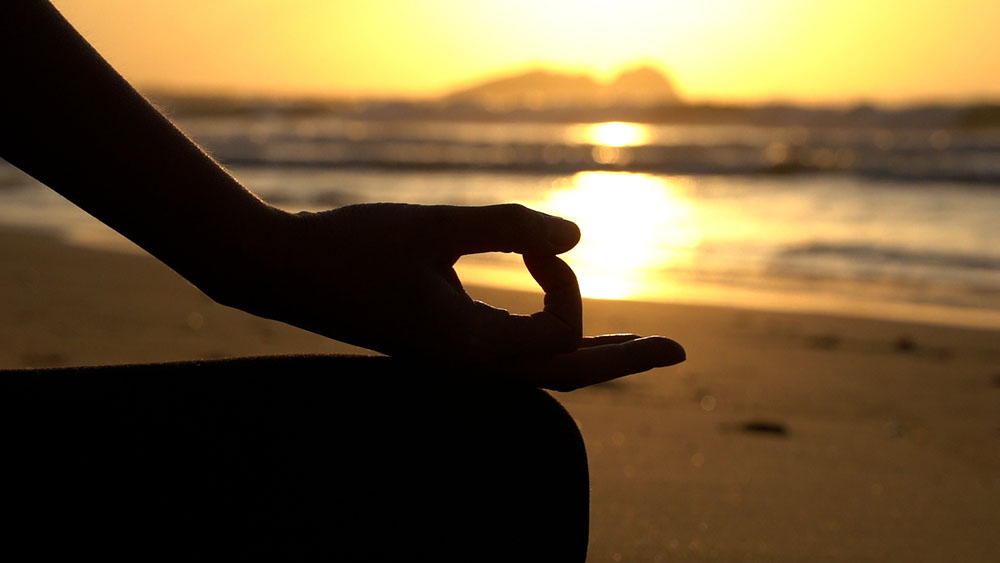 繋がるものづくり-ヨガインストラクター 橋口ひとみ先生が語る畳ヨガの魅力 (後編)