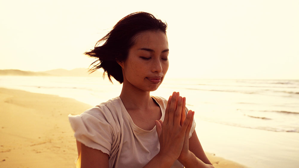 繋がるものづくり-ヨガインストラクター 橋口ひとみ先生が語る畳ヨガの魅力 (後編)